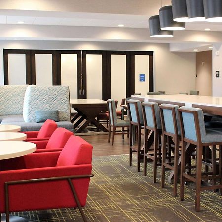 Hampton Inn ليكسينغتون المظهر الخارجي الصورة