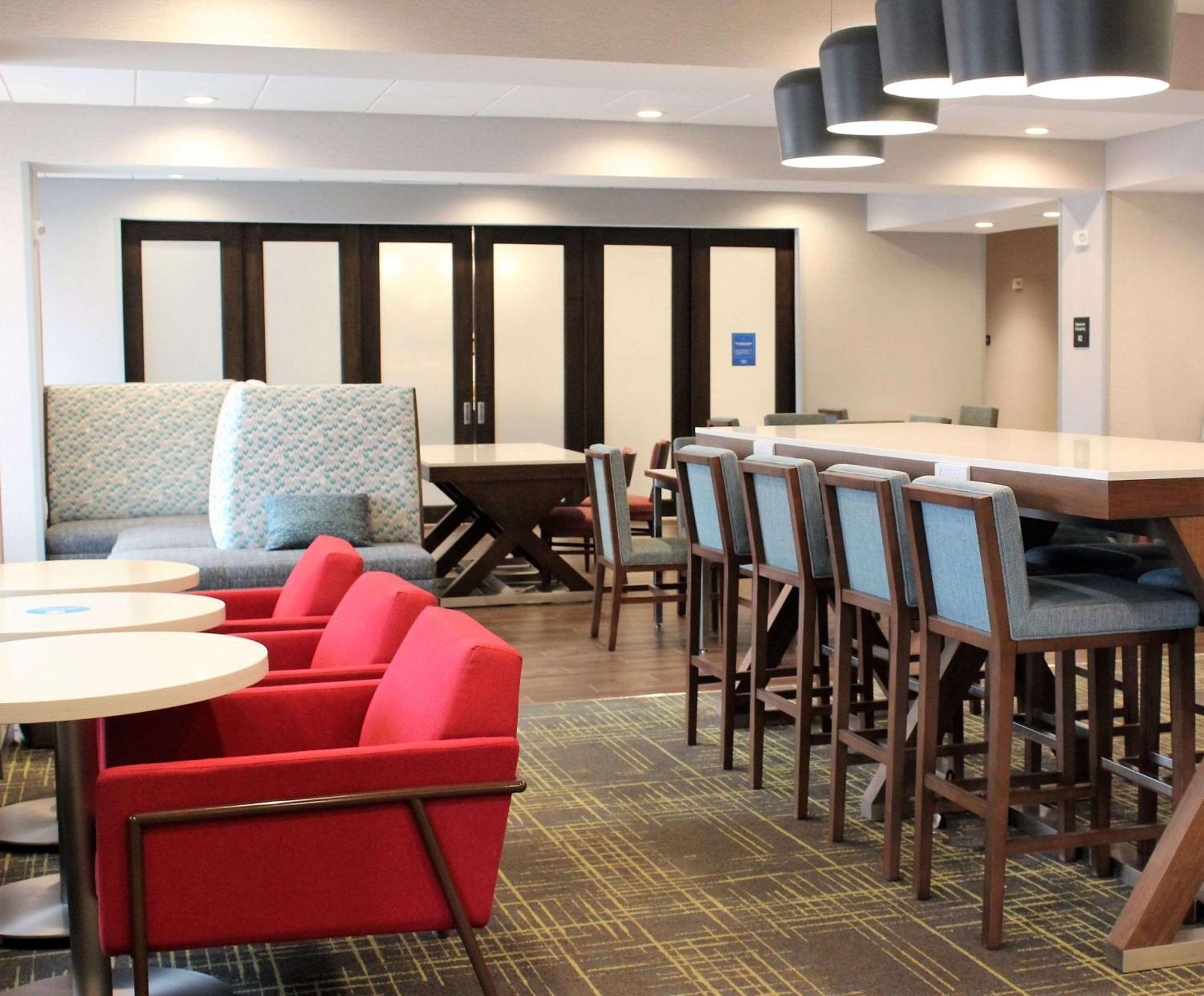 Hampton Inn ليكسينغتون المظهر الخارجي الصورة