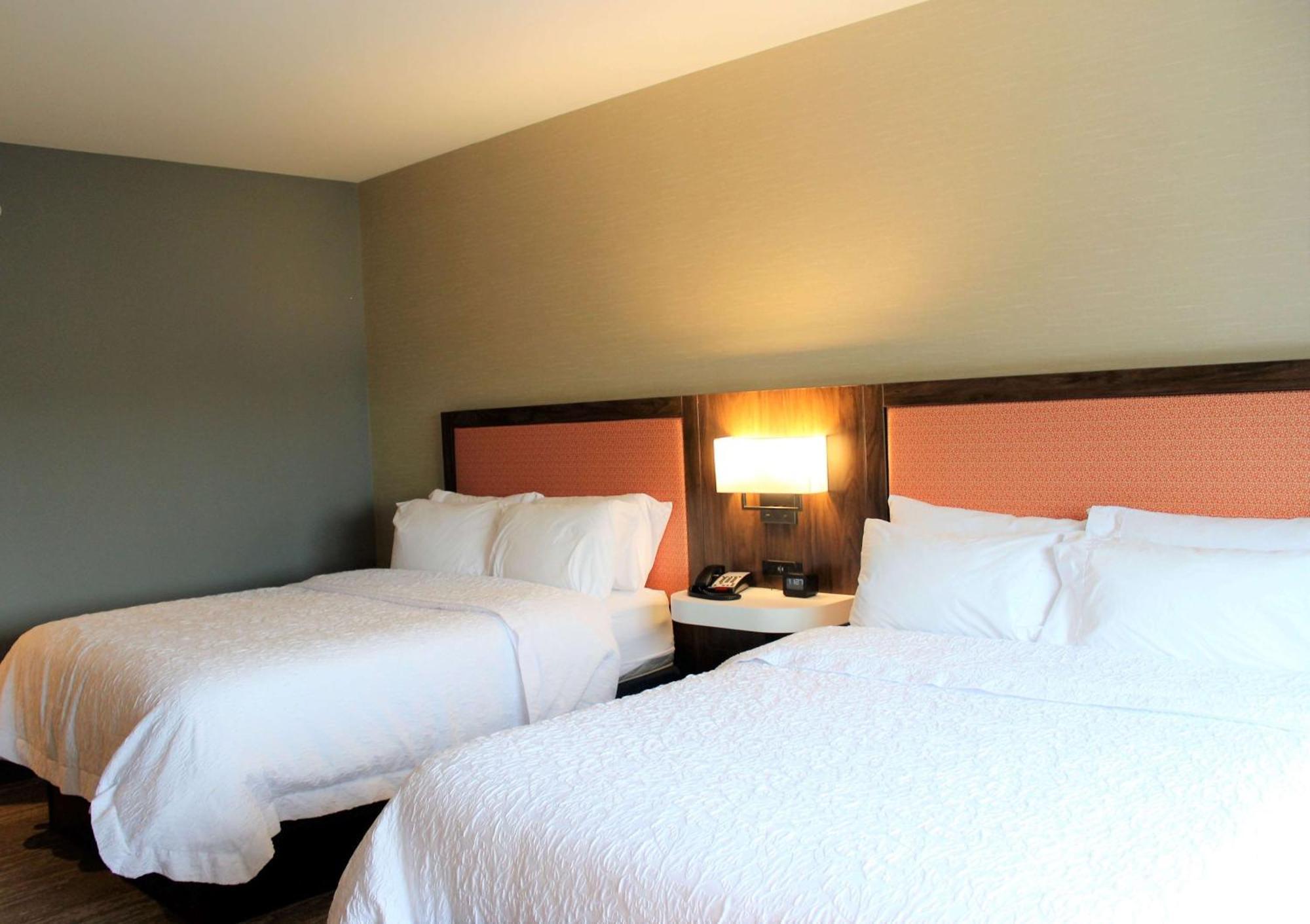 Hampton Inn ليكسينغتون المظهر الخارجي الصورة
