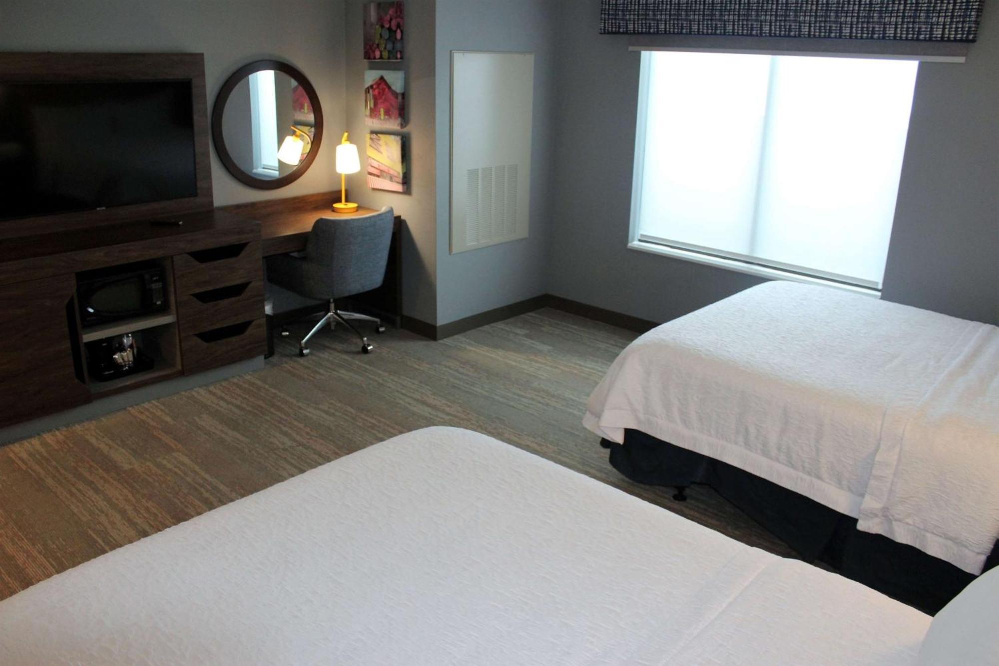 Hampton Inn ليكسينغتون المظهر الخارجي الصورة